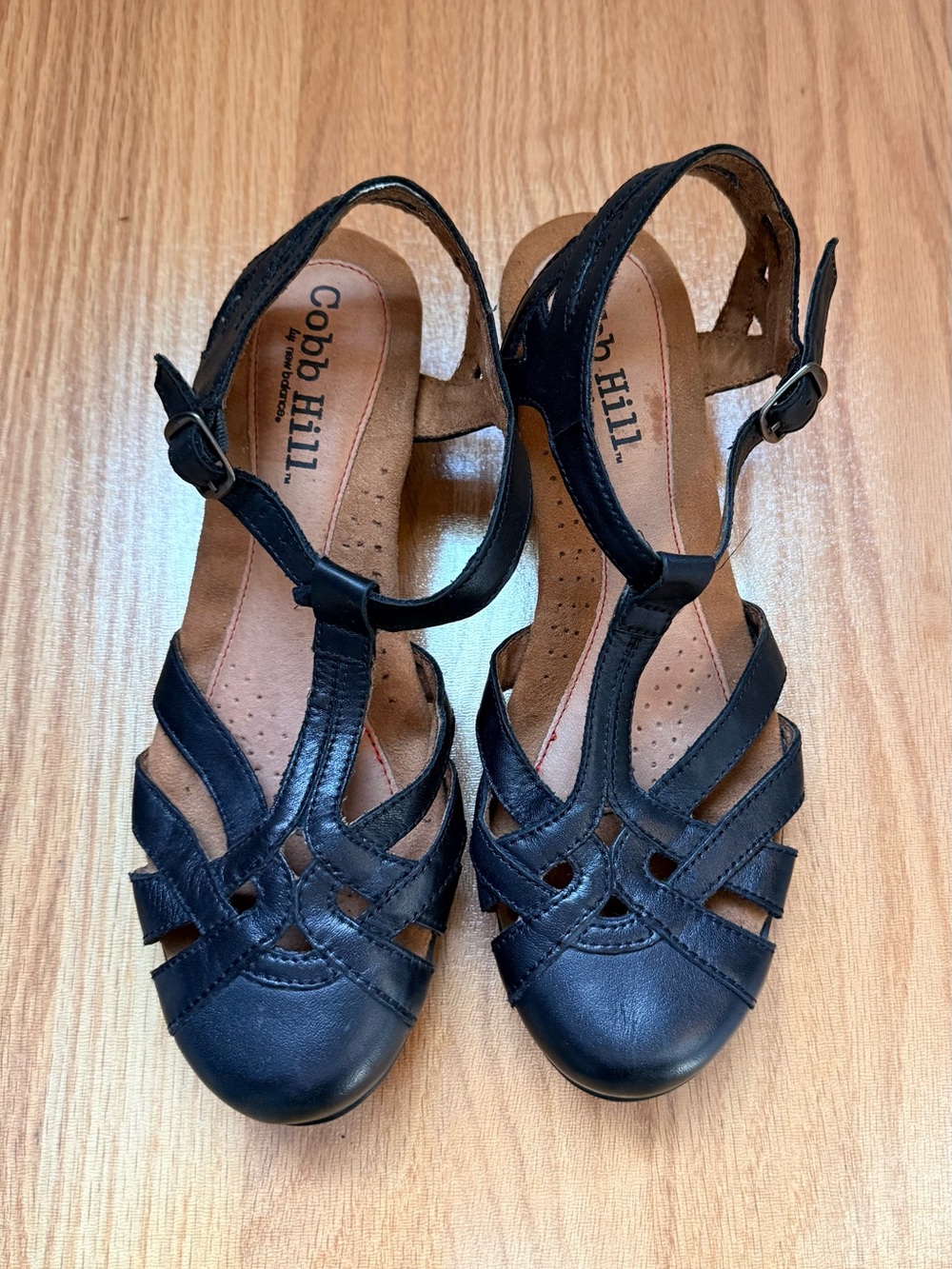 New Balance Cobb Hill Aubrey T-Strap Sandal